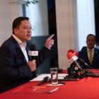 Cristian Zamora, alcalde de Cuenca, hizo un llamado al diálogo al gobierno de Daniel Noboa tras la victoria del No en la consulta popular y referéndum.