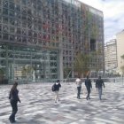 El alza en este indicador ocurrió luego que la mayoría de los ecuatorianos se pronunció en contra de las cuatro preguntas de referéndum y consulta popular.