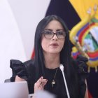 La asambleísta de Revolución Ciudadana, Viviana Veloz, anunció el pedido que hizo a la Contraloría.