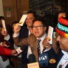 El correísmo, con la Constitución de Montecristi en mano, celebró el resultado de la Consulta 2025.