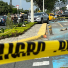 El vehículo quedó detenido junto al parterre tras la balacera registrada este viernes.