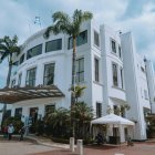 Antiguo Club de la Unión, entre Malecón y Olmedo.