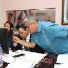 Harry Valarezo, adulto mayor, participa en la primera audiencia por la acción de protección por el atraso en la devolución del IVA.