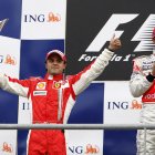 En 2008, el brasileño Felipe Massa (i), quien era piloto de Ferrari, perdió el Mundial de pilotos de la Fórmula 1 ante el inglés Lewis Hamilton (McLaren).