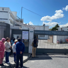 En el Hospital Pablo Arturo Suárez, en la calle Ludeña, norte de Quito.