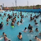 RECORRIDO POR LA PISCINA CON OLA QUE INAGURO EN EL SUBURBIO DE GUAYAQUIL LA ALCALDESA CYNTHIA VITERI PERIODISTA :MILKA FRANCO FECHA : 22/10/2022 Agencia (ag-extra)