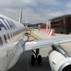 Latam Airlines suspendió los vuelos desde Colombia hacia Venezuela.