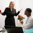 El reglamento ofrece garantías para que los denunciantes no sufran consecuencias en sus empleos.