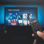 Disney+, Hulu, HBO Max y otras plataformas ofrecen importantes descuentos por Black Friday 2025.