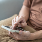 Referencial.Usuarios deben extremar precauciones al recibir mensajes de desconocidos en WhatsApp.