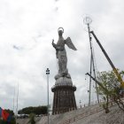 El tradicional pesebre de El Panecillo volverá a brillar este diciembre en Quito.