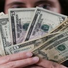 El Frente Unitario de Trabajadores (FUT) planteó que el salario básico alcance los $ 565 en 2026.