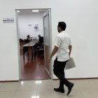 Para juristas, la solución radicaría en la voluntad de los actores judiciales y políticos para que la justicia sea independiente.