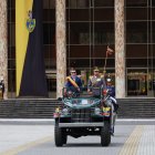 El presidente de la República, Daniel Noboa, participó el 26 de noviembre de la ceremonia de ascensos honoríficos de los comandantes generales de las Fuerzas Terrestres, Naval y Aérea.