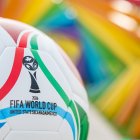 El concurso invita a los hinchas a pronosticar la conformación de los grupos del Mundial 2026 para ganar un viaje doble al torneo.