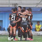 Emelec visita a Delfín en el estadio Jocay de Manta.