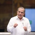 El exministro correísta Ricardo Patiño es uno de los investigados.