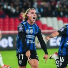 Claudio Spinelli (c) es el generador de goles del equipo del Valle que busca sellar de una vez por todas el título ante Libertad.