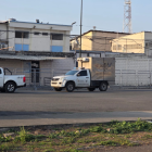 Hasta los exteriores de la cárcel llegó la ambulancia de Medicina Legal.