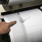 Imagen de archivo de un sismógrafo registrando un terremoto.