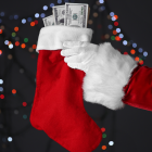 Empleados del sector público y privado tienen derecho a cobrar su décimo tercer sueldo.