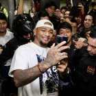 Michael Morales estuvo feliz al poder compartir con sus fans de Quito y posó junto a ellos.