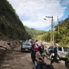 La vía Baños–Puyo fue habilitada tras el retiro de material que bloqueó el kilómetro 41, en el sector Ulba.