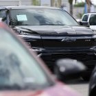 Las consumidores adelantaran la compra de sus vehículos para evitar el aumento de precios.