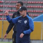 Javier Rabanal se coronó campeón con los rayados en su primera experiencia como técnico principal.