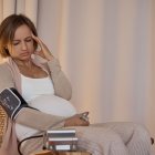 La hipertensión gestacional puede provocar graves complicaciones si no se controla a tiempo.