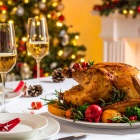 Hacer una cena navideña económica puede ser un reto, pero es posible.