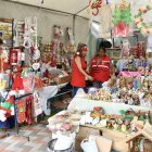 Las ferias navideñas reúnen a cientos de comerciantes en espacios seguros y ordenados.