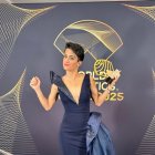 María Pérez, de 29 años, recogió el trofeo que la acredita como la mejor del mundo en el año.