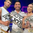 Cezar Augusto junto al productor Christian Rodríguez y Sarah Gabriela.