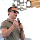 Daniel Noboa solicitó licencia a la Asamblea para ausentarse de sus funciones por motivos personales.