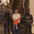 El 20 de noviembre de 2024, el serbio Jezdimir Srdan fue detenido por la Policía en un operativo en Guayas, Los Ríos, Azuay y Manabí.