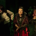 Trece artistas son arte del montaje de Tiempos de amor en vano, que se presenta en el Estudio de Actores de la capital.