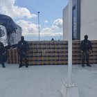 Solo en un camión se encontraron 200 cajas de cerveza, que fueron incautadas de inmediato.