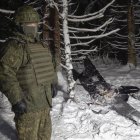 Restos de un dron derribado, presuntamente durante un intento de ataque contra la residencia oficial del presidente ruso, Vladimir Putin, en la región noroccidental de Nóvgorod.