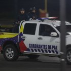 Militares por las calles de Caracas tras varias detonaciones y explosiones en la madrugada de este sábado.