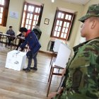 En 2027, los ecuatorianos elegirán prefectos, alcaldes y autoridades parroquiales.