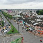 La avenida Benjamín Carrión es una de las vías principales de la ciudadela La Alborada, en el norte de Guayaquil.