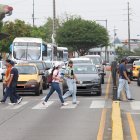 Ciudadanos indicaron haber percibido un olor a caucho quemado en diversas zonas de Guayaquil.