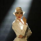 Esta versión de El beso de la Mujer Araña es la segunda adaptación cinematográfica de la novela, luego de la película brasileña de 1985, protagonizada por Sonia Braga.