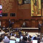 Mario Godoy en la Asamblea durante su comparecencia por los señalamientos en su contra.