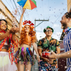 Festividades del Carnaval 2026 en Ecuador atraen turistas nacionales e internacionales.