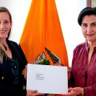 Andrea González Nader recibió las Cartas Credenciales de manos de la canciller Gabriela Sommerfeld.