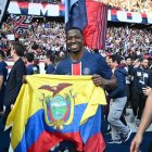 Pacho, el ecuatoriano que conquistó Europa con el PSG a los 24 años