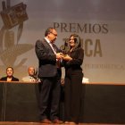 La premiación se realizó en el Teatro Sucre, en Cuenca.