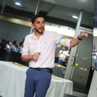 El alcalde de La Libertad, Francisco Tamariz, reapareció tras varios días sin referirse a la fallida venta de 93 hectáreas de terreno municipal.